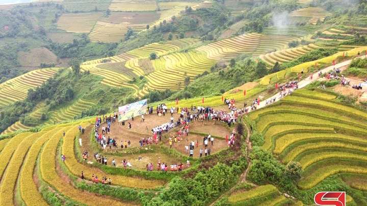 Trải nghiệm văn hóa vùng cao cùng Du Niên Travel