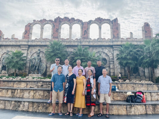 Du lịch cho người cao tuổi trong nước